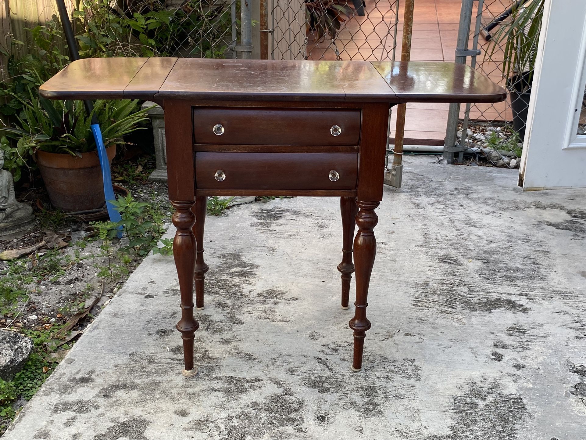 BERKEY GAY ANTIQUE WOODEN EXPANSION TABLE 