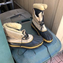 Snow Boots