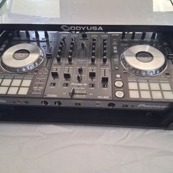 D.J. Turn Table Sound Board
