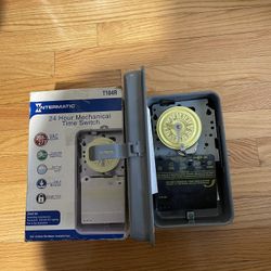 Intermatic T104R 40A, 208-277V 24 Hour Heavy Duty Outdoor Time Switch