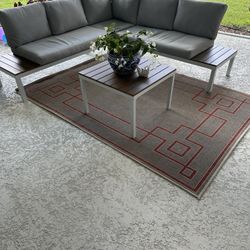 Outdoor Rugs