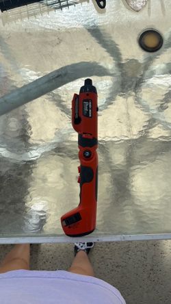 Blak and decker drill drive