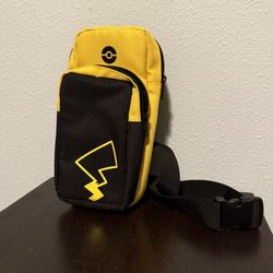 HORI Adventure Pack (Pikachu) – Nintendo Switch Shoulder Bag 