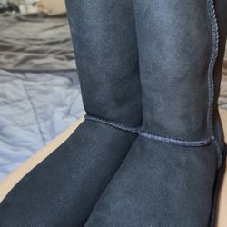 UGG Women’s Classic Tall II Boots