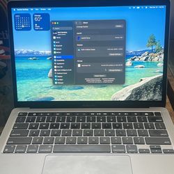 MacBook Pro 13in M1 16gb Ram 512 SSD