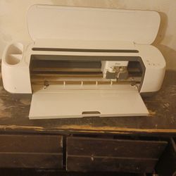 Cricut  Maker