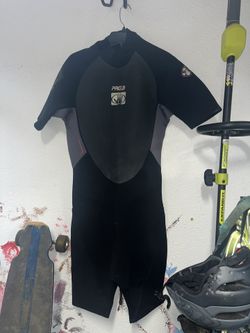 NEVER USED MENS BODY GLOVE SPRINGSUIT
