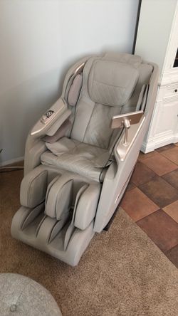Osaki massage chair