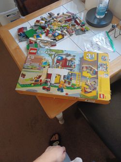 Lego Creator Skateboard Rink 