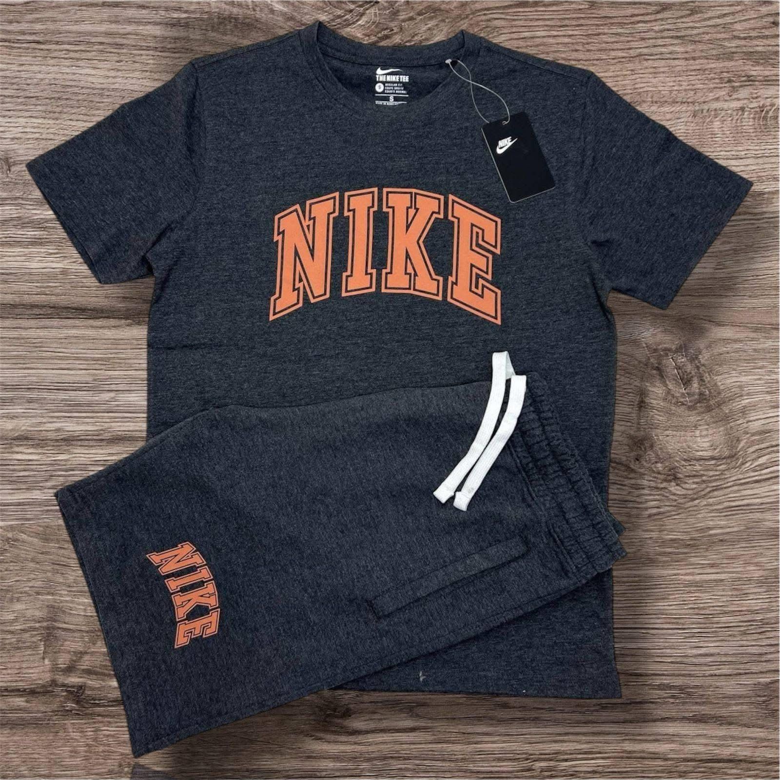 Nike Short & Tee Set