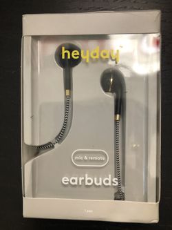 HEYDAY WIRED EARBUDS BLACK AND WHITE BRAIDED