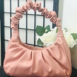 Any Purse $24 Find It At Ruby’s Fashion 1520n Mountain Ave Ontario