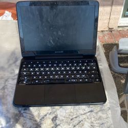 Old Samsung Laptop For Parts Only