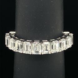 14kt Solid Gold 2.80 Ct Tw Emerald Cut Lab Created Diamond Band Size 6.5