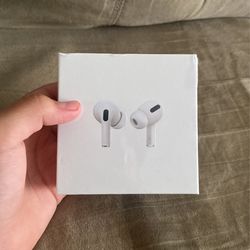 Airpods Pro New (SEALED)