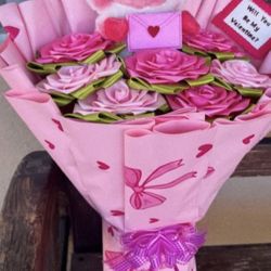 Pink rose bouquet with cow
