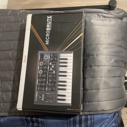 Microbrute Analog Synthesizer