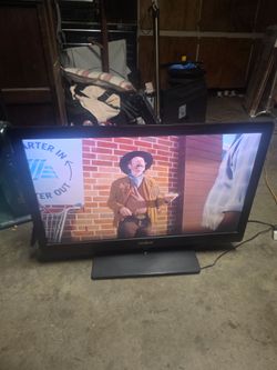 Insignia TV