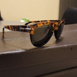 Valentino Sunglasses 