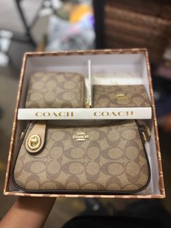 Coach