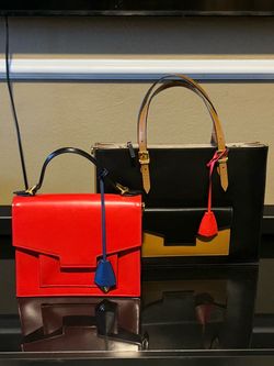 Two Leather Structured Handbags Setsc