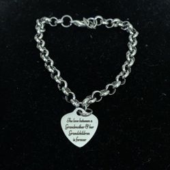 The love between a grandmother and her grandchildren is forever charm bracelet