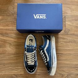 Pearlized vans size 7.5