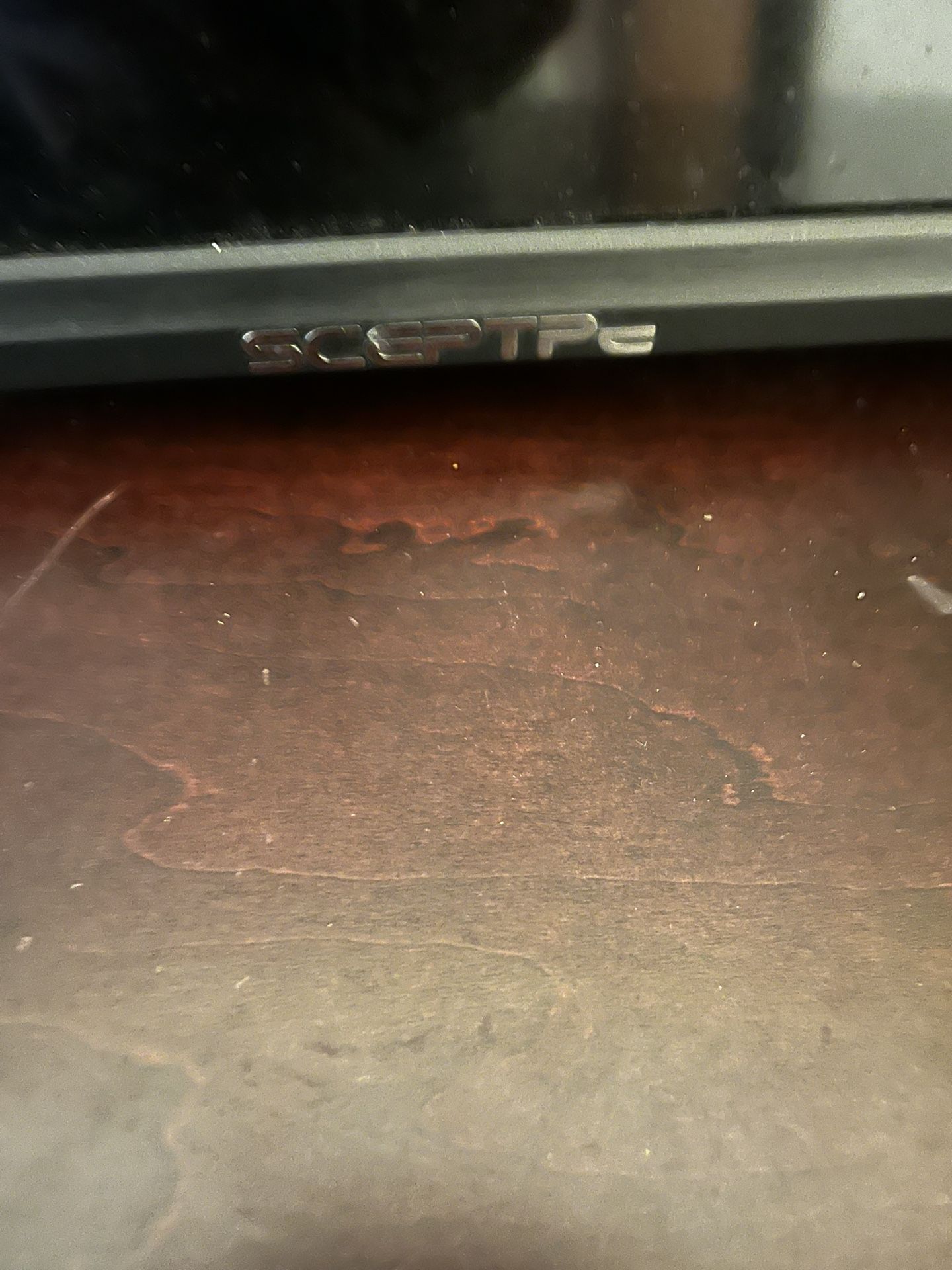 Flat Screen Tv Sceptre (NOT SMART TV)