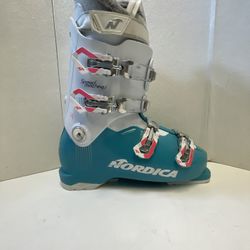 Nordica SPEEDMACHINE J 4 Ski Boots Women’s Size 26 / 26.5 - Teal Blue / White