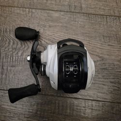 🎣Okuma Baitcasting Reel 🎣