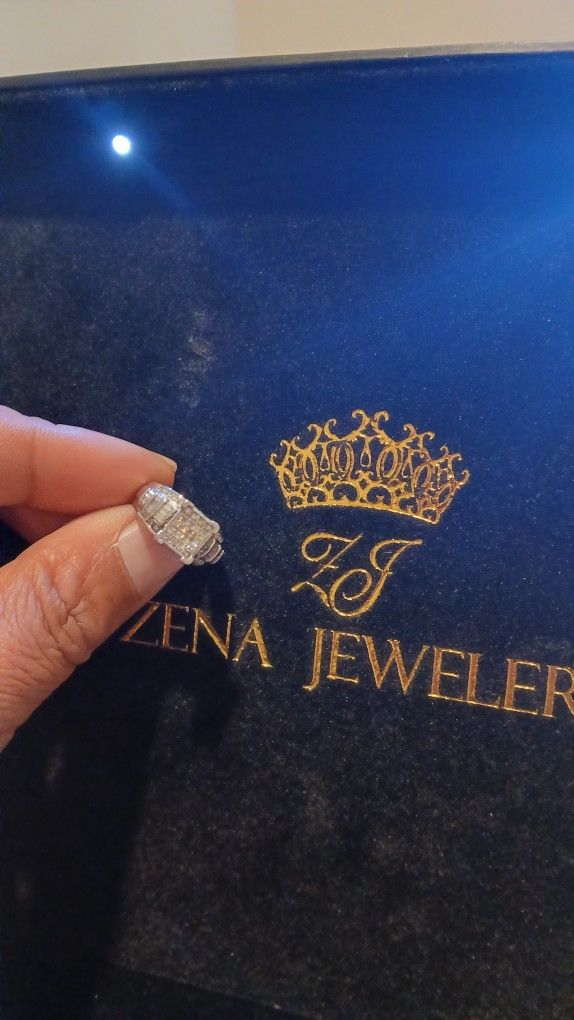 BRAND NEW 14k WHITE GOLD Wedding Ring