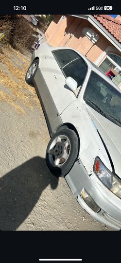 2000 Lexus ES 300