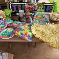 Luau Party Decoration