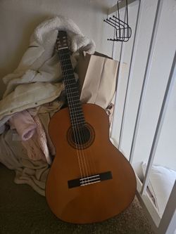 Yamaha C4011 Classical Guitar