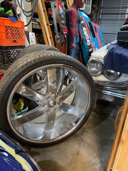 ?? WINTER??26S?? 26 INCH  WHEELS AND TIRES ??