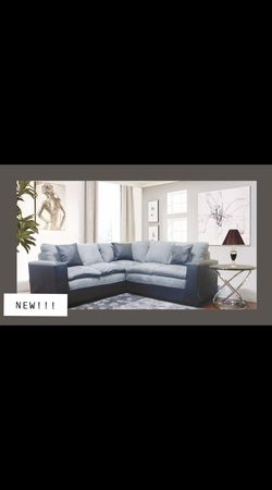 BRAND NEW!!! BLACK AND GRAY TWO TONE SECTIONAL
