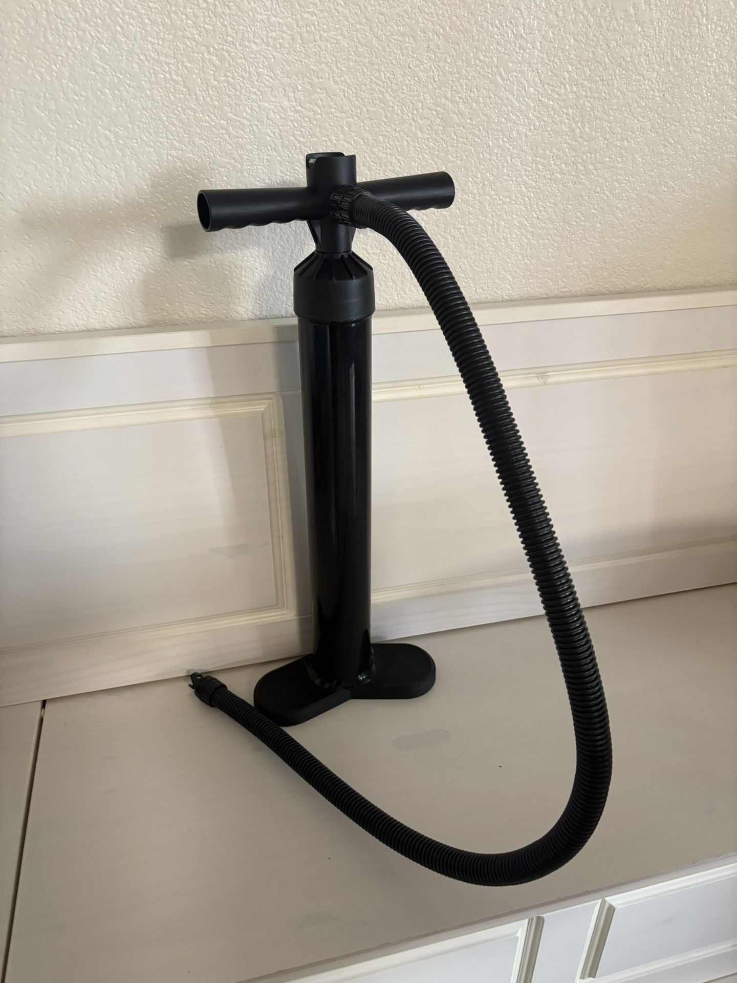 Black Paddle Board Stand Up Hand Pump