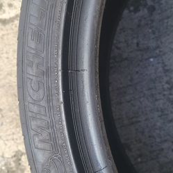 Used Michelin Tire 265/35 ZR 21