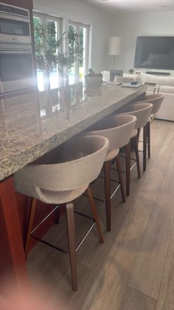 Counter stools - 4 of them