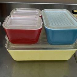 Pyrex dishes