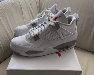 Jordan 4 Oreos size 10 120$