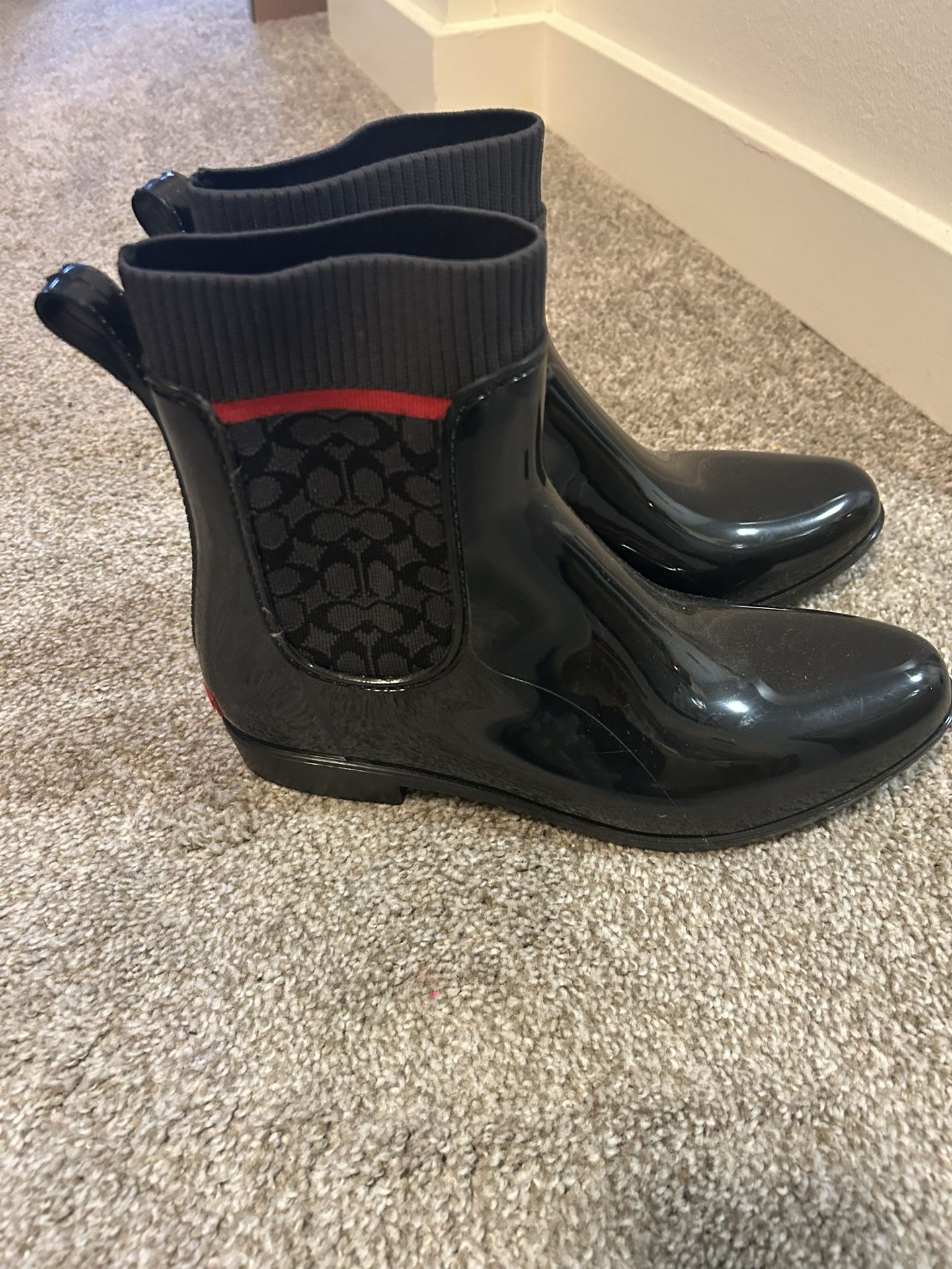 Women’s New Coach Brand Rain Boots~*~* size 11