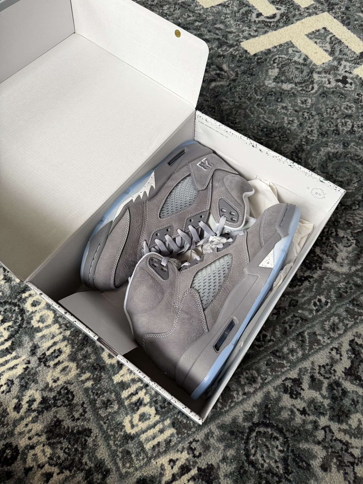 Air Jordan 5 “Wolf Grey” — IN HAND — Multiple Sizes Available (DMV Meetups)
