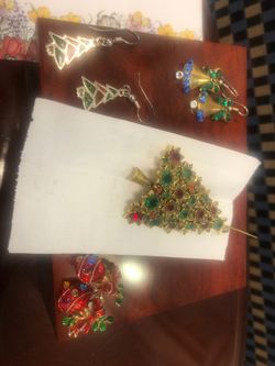 Christmas Silver & Gold plated Earrings & Christmas Pin