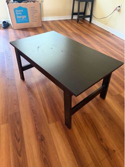 Coffee / living room table