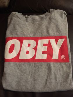Obey shirt men's small
