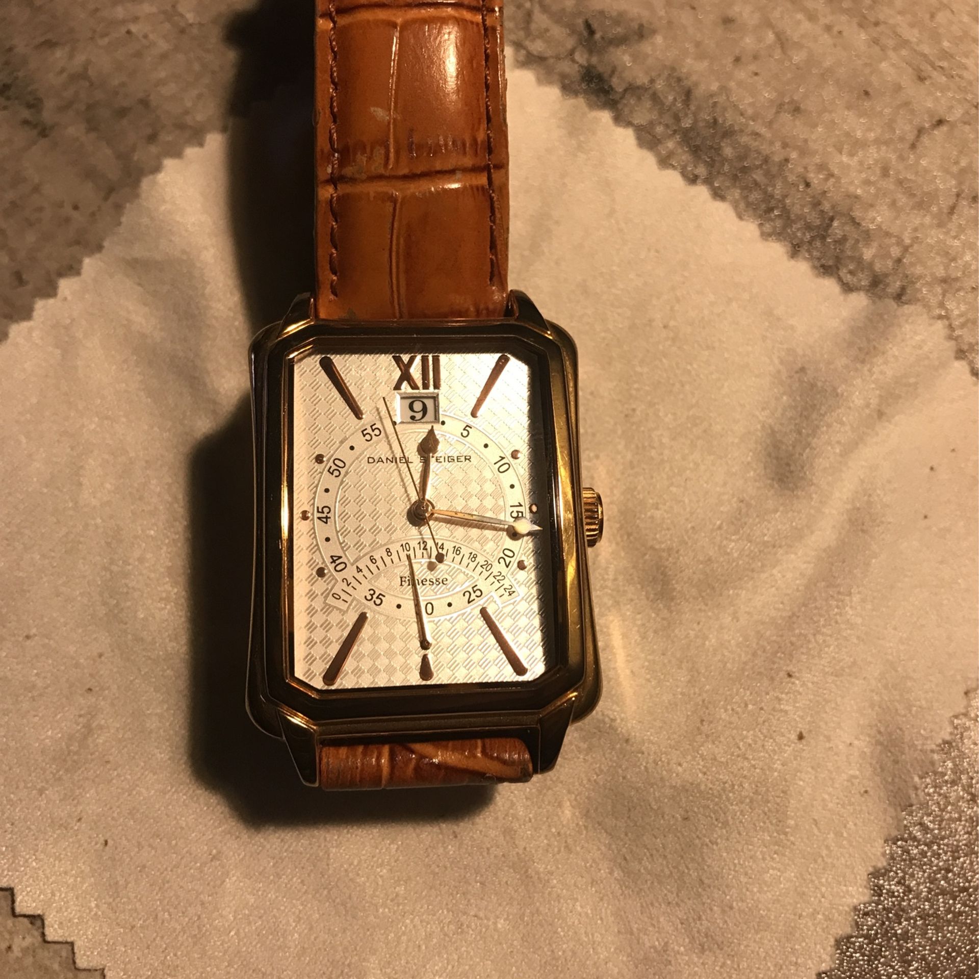 Daniel Steiger (Finesse) Watch