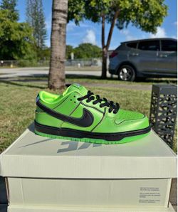 Nike SB Dunk Low butter cup