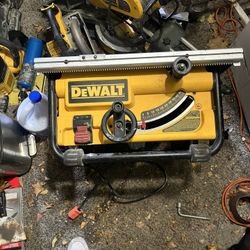 DeWalt tablesaw
