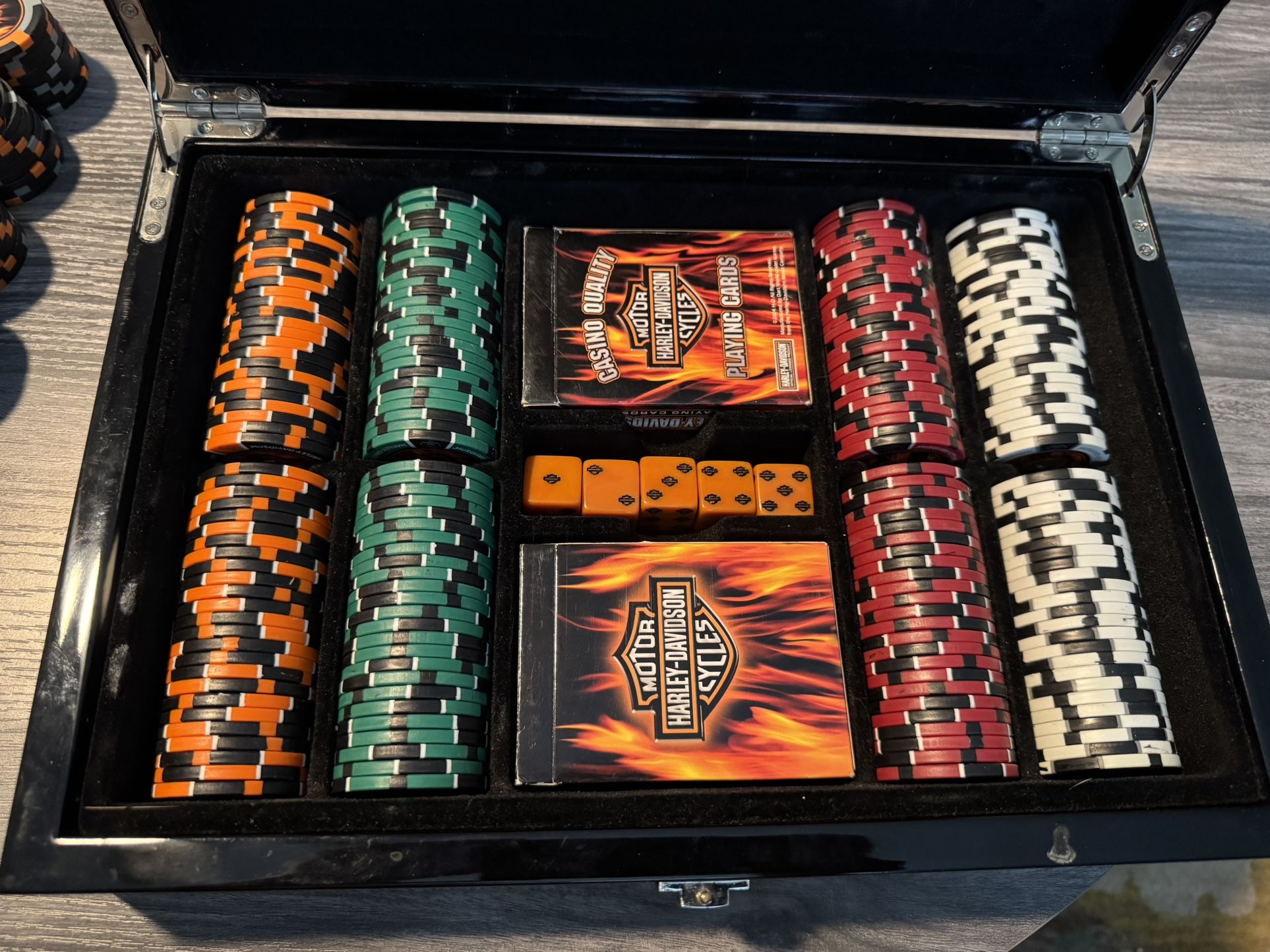 Harley Davidson Poker Chip Set